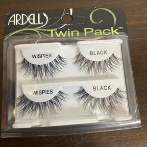 Ardell pack false Eyelashes whiskies and black nib  
Unopened unused